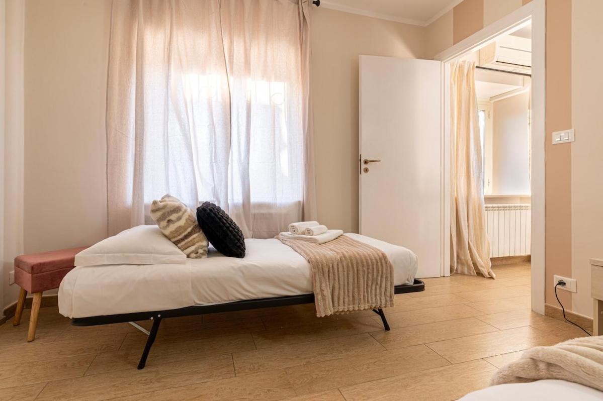 Apartment -porta Susa-centro- Elegante X5, Wi-fi - A-c *