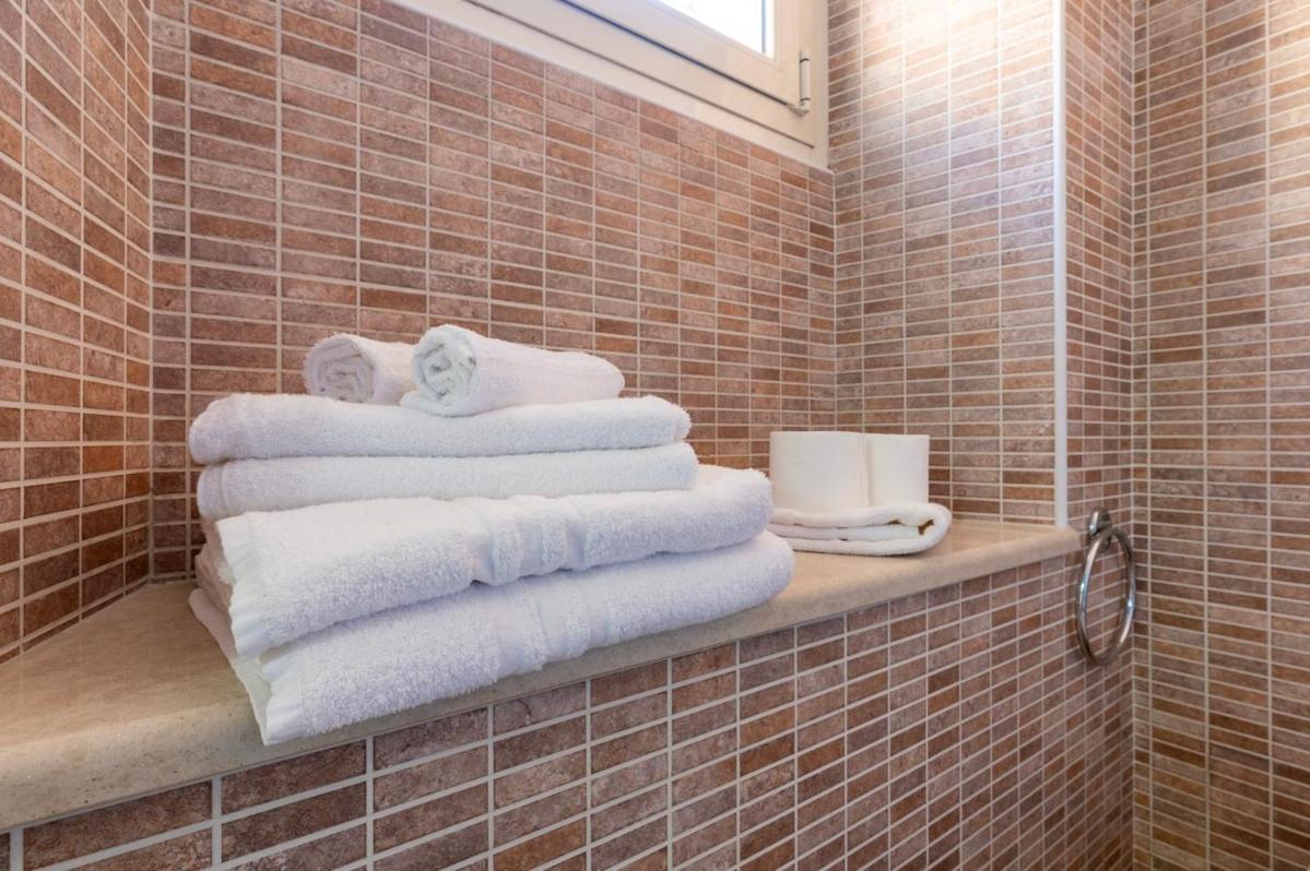 Apartment -porta Susa-centro- Elegante X5, Wi-fi - A-c *