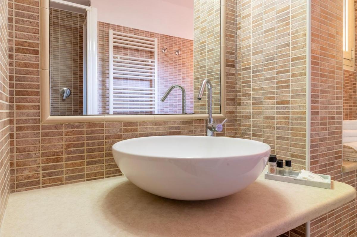 -porta Susa-centro- Elegante X5, Wi-fi - A-c Apartment Turin