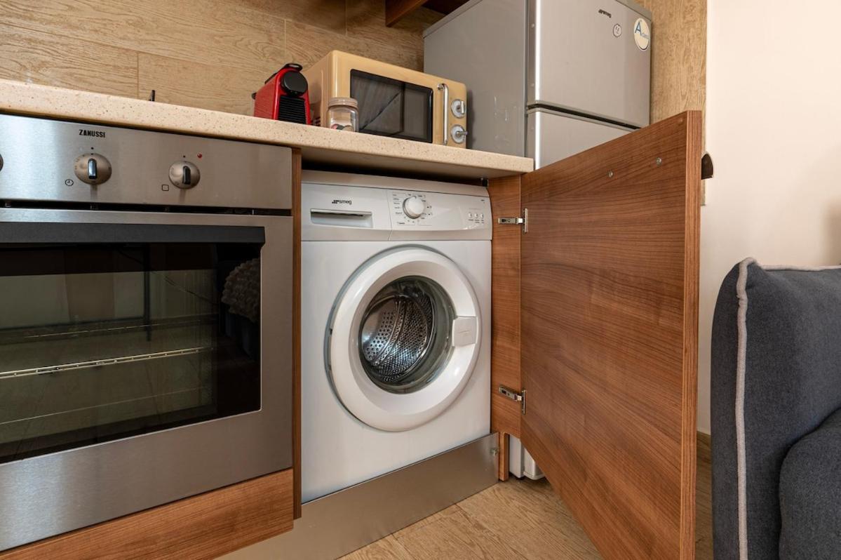 Apartment -porta Susa-centro- Elegante X5, Wi-fi - A-c *